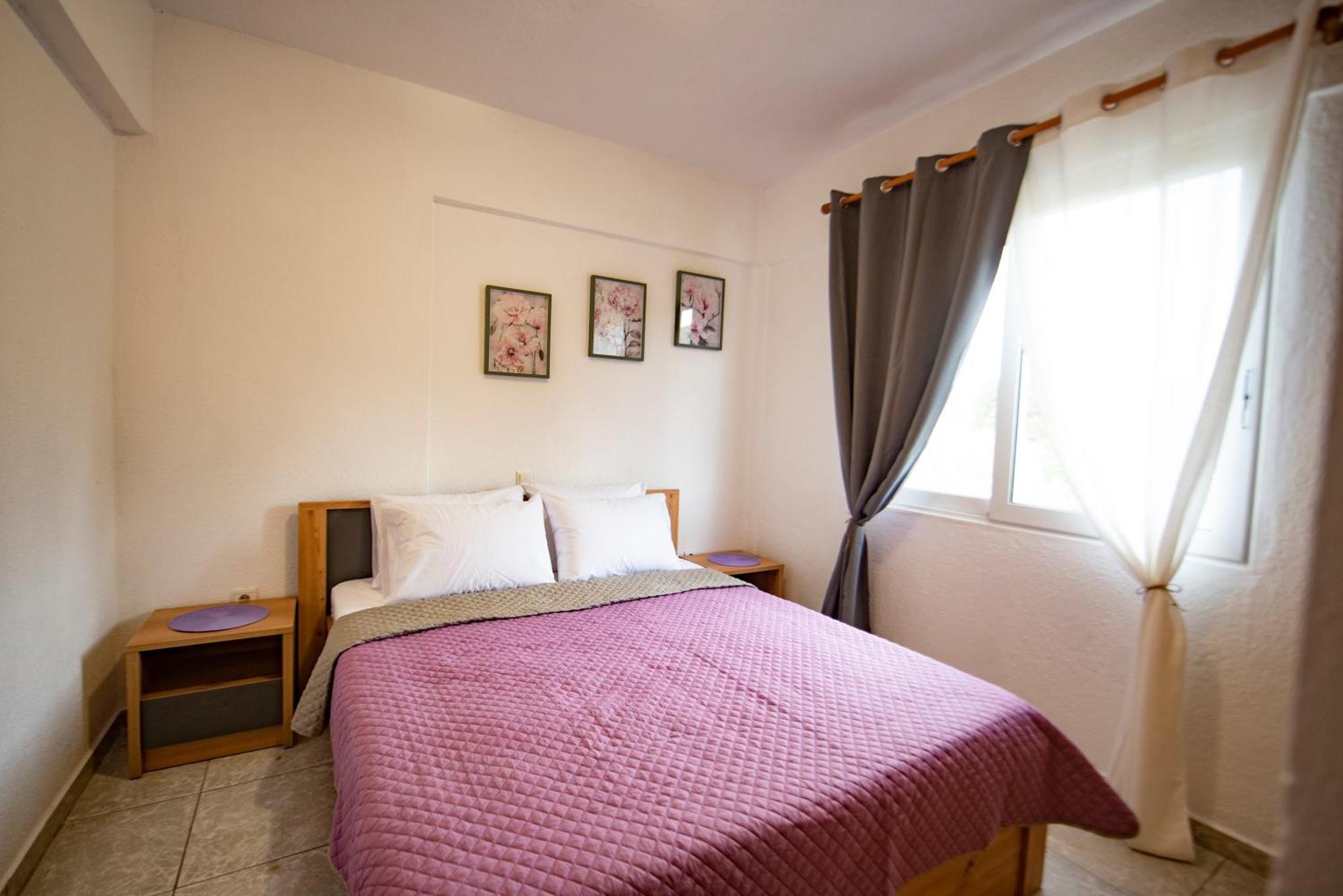 De Flores Apartment Toroni