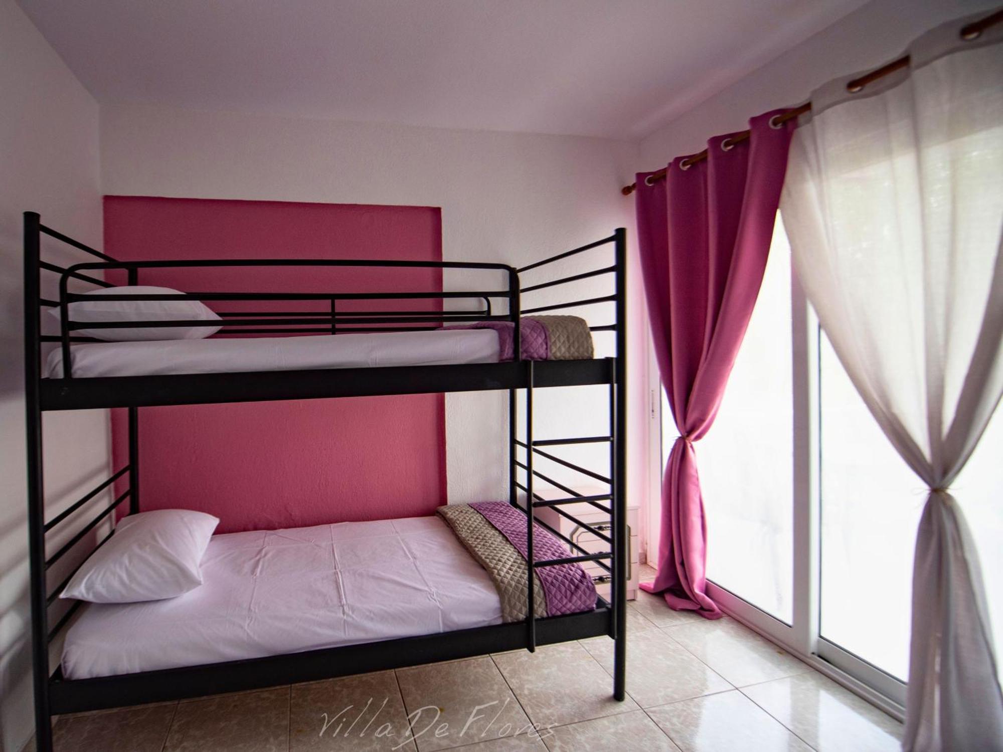 De Flores Apartment